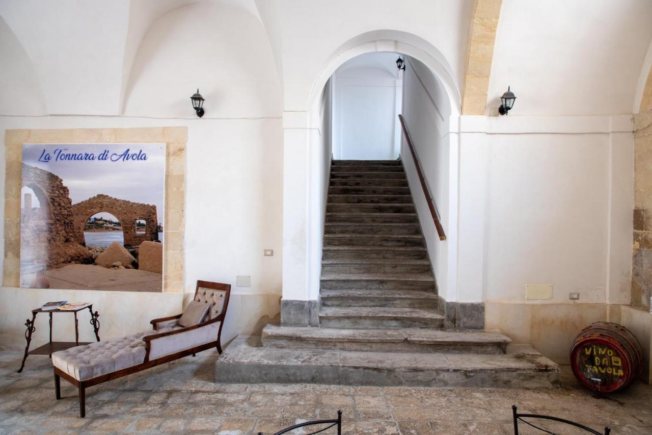 B&B Palazzo Loreto Avola Exterior foto